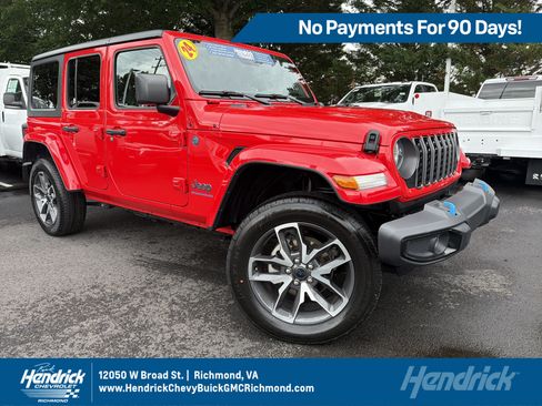 Used 2024 Jeep Wrangler Unlimited AWD/4WD image 1