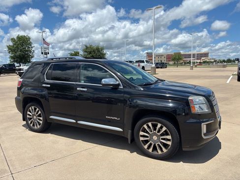 Used 2016 GMC Terrain Denali AWD/4WD image 5
