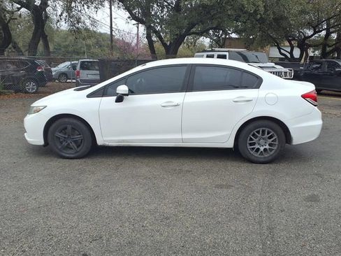 Used 2014 Honda Civic LX image 4