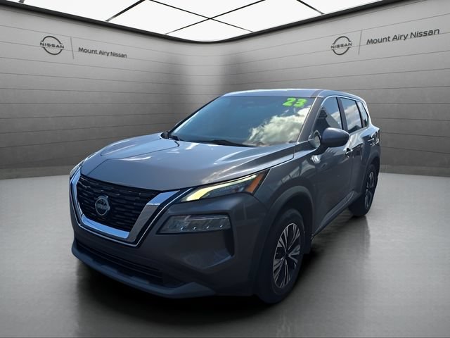 Used 2023 Nissan Rogue SV FWD image 1