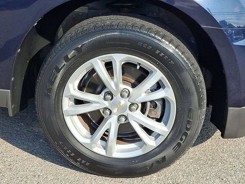 Used 2017 Chevrolet Equinox LS AWD/4WD image 8