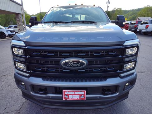 Used 2024 Ford F250 Lariat w/ Lariat Ultimate Package image 2