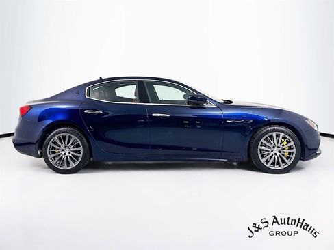 Used 2023 Maserati Ghibli Modena image 8