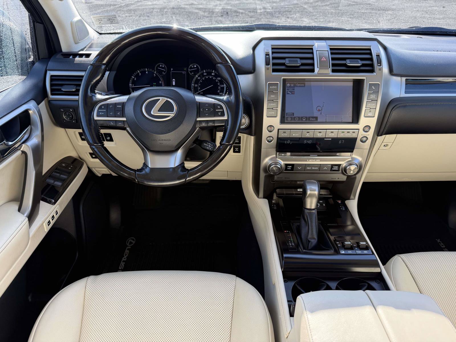Used 2021 Lexus GX 460 Premium w/ Premium Package AWD/4WD image 8