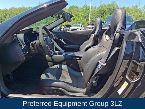 Used 2016 Chevrolet Corvette Z06 w/ 3LZ Preferred Equipment Group RWD image 2
