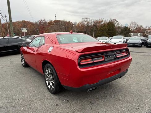 Used 2017 Dodge Challenger GT w/ Driver Convenience Group image 3