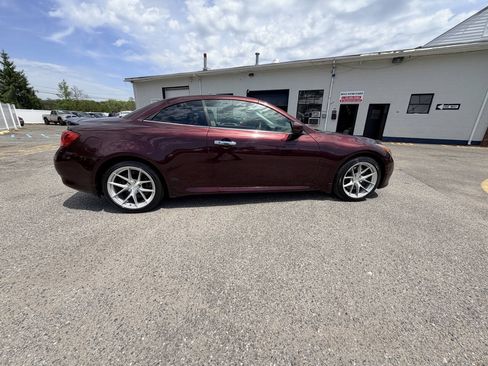 Used 2009 INFINITI G37 Convertible w/ Premium Pkg RWD image 31
