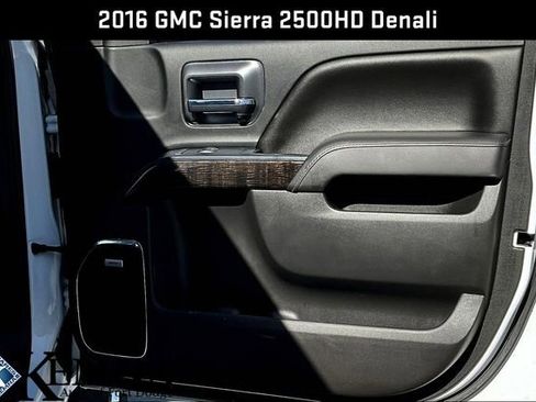 Used 2016 GMC Sierra 2500 Denali image 29