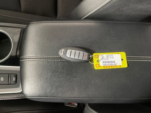 Used 2024 Nissan Altima 2.5 SV w/ SV Premium Package image 26