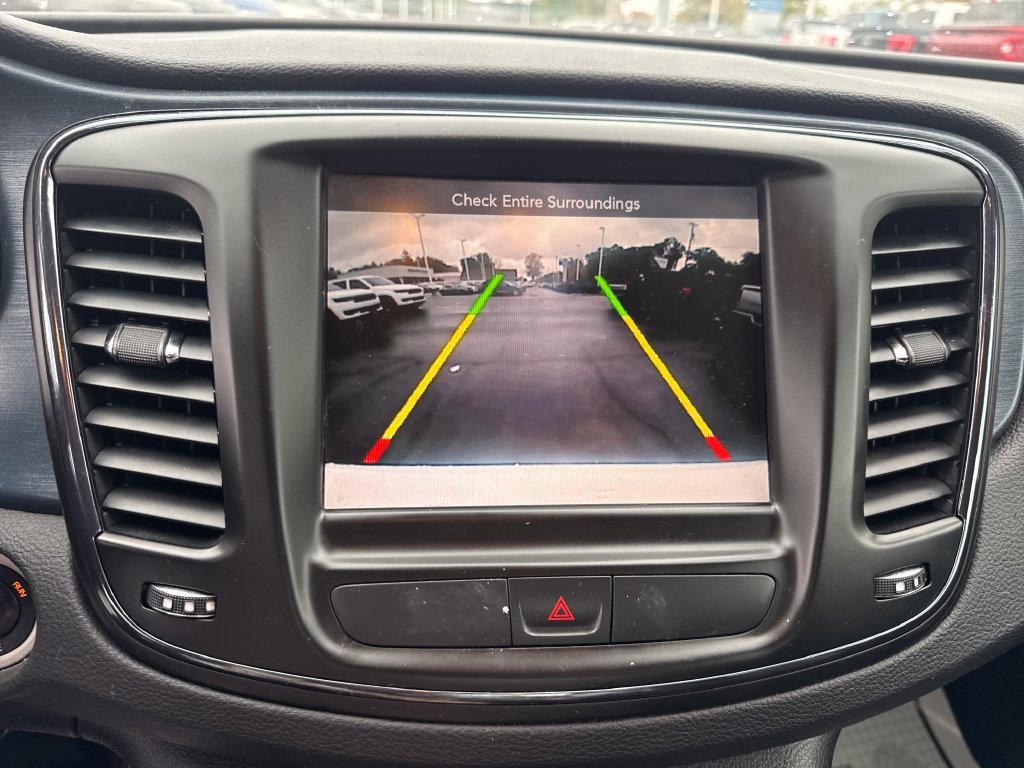 Used 2015 Chrysler 200 S w/ Comfort Group FWD image 23