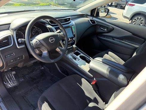 Used 2023 Nissan Murano S FWD image 12