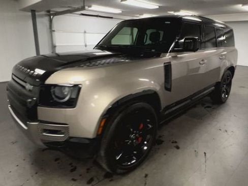 Used 2023 Land Rover Defender 130 X image 4