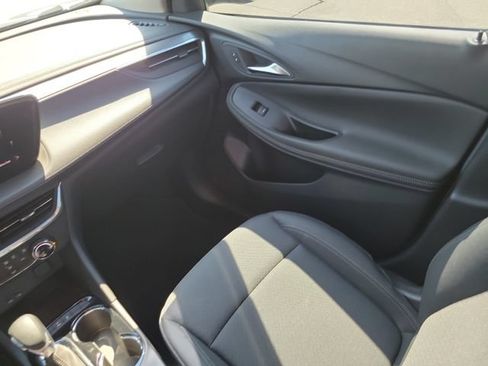 Used 2024 Buick Encore GX Preferred FWD image 14