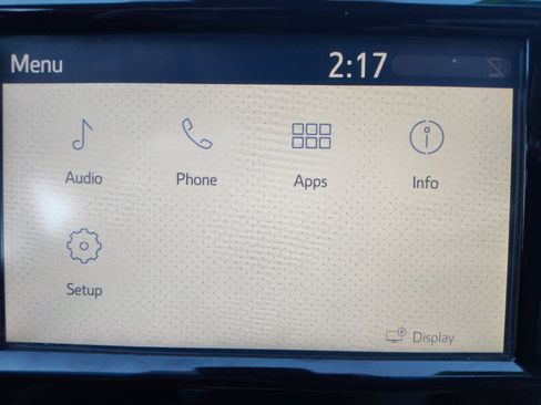 Used 2018 Toyota Camry XLE image 27