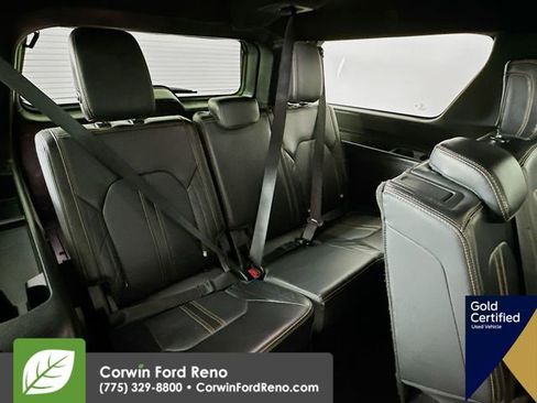 Certified 2024 Ford Expedition Max Platinum image 32