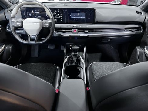 Used 2025 Kia K4 GT-Line image 13