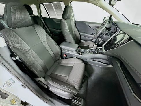 Certified 2025 Subaru Outback Premium w/ Popular Package #1A image 37