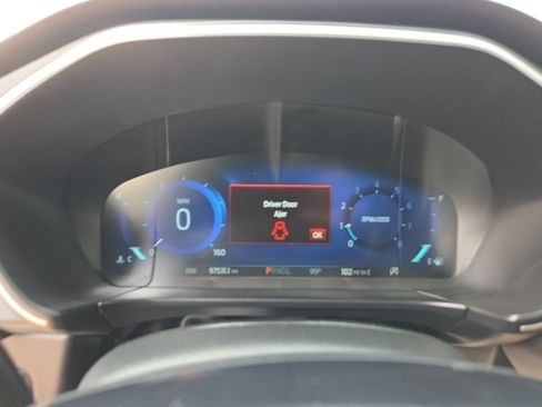Used 2022 Ford Escape SEL w/ Technology Package AWD/4WD image 14