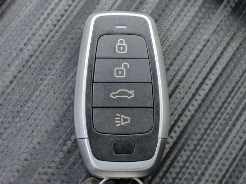 Used 2023 Honda Passport EX-L image 29