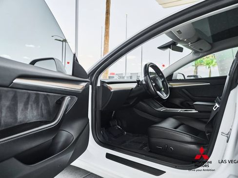Used 2023 Tesla Model 3 Standard Range RWD image 2