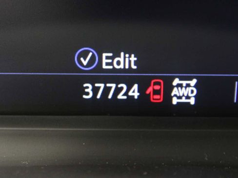 Certified 2023 Cadillac XT5 Premium Luxury image 40