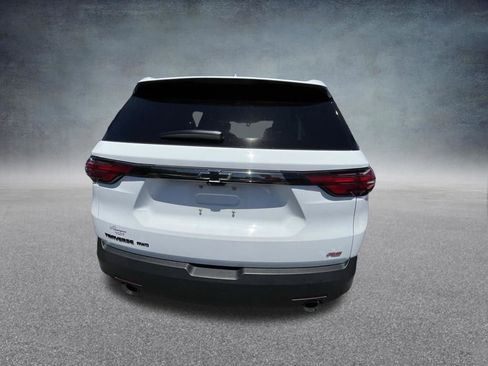 Used 2023 Chevrolet Traverse RS AWD/4WD image 7