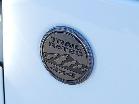 New 2026 Jeep Gladiator Sport AWD/4WD image 24