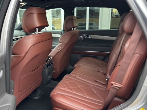 Used 2026 Genesis GV80 3.5T Prestige image 9