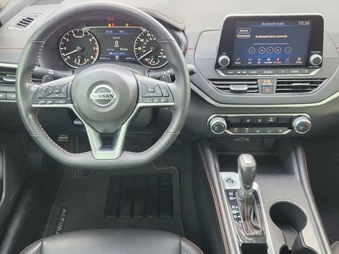 Used 2022 Nissan Altima 2.5 SR FWD image 25