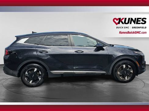 Used 2026 Kia Sportage LX FWD image 12