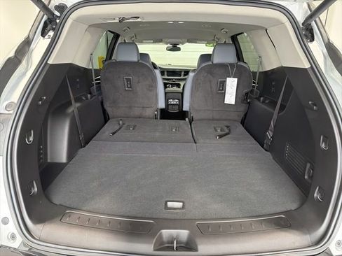 Used 2020 Buick Enclave Essence w/ Sport Touring Edition image 30