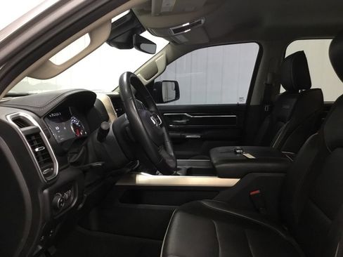 Used 2022 RAM 1500 Laramie AWD/4WD image 5