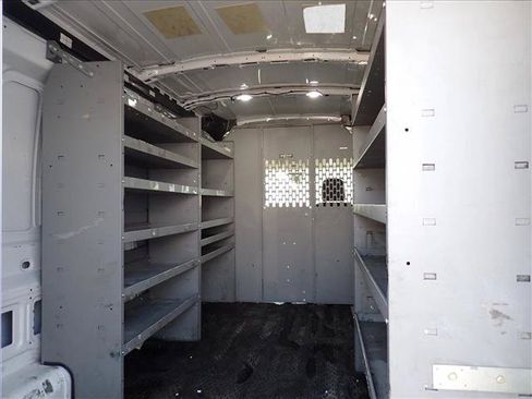 Used 2022 Ford Transit 250 Medium Roof RWD image 8