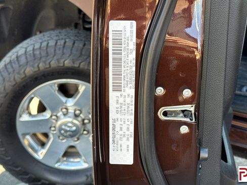 Used 2014 RAM 2500 SLT image 33