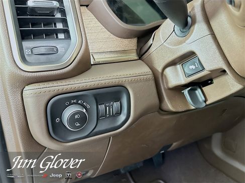 New 2026 RAM 2500 Limited image 22