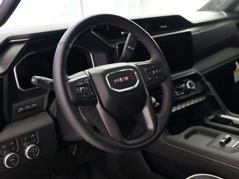 Used 2026 GMC Sierra 2500 AT4X image 16