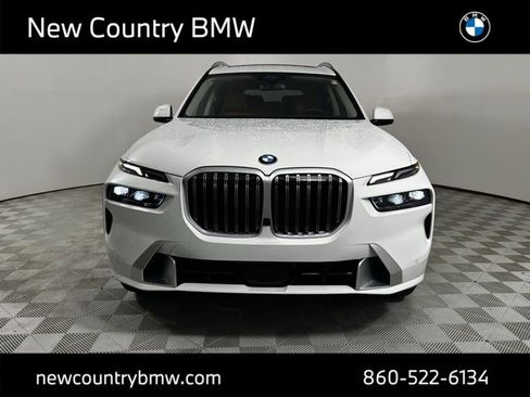 New 2026 BMW X7 xDrive40i w/ Premium Package image 2