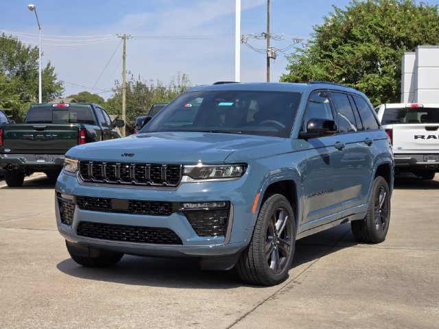 New 2027 Jeep Grand Cherokee Limited AWD/4WD image 2