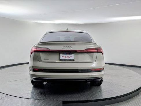 Used 2021 Audi e-tron Premium w/ Black Optic Package image 6