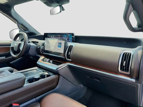 New 2027 Ford Expedition King Ranch AWD/4WD image 38