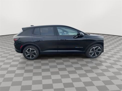 New 2026 Chevrolet Equinox EV LT image 9