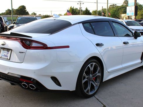 Used 2018 Kia Stinger GT2 RWD image 5