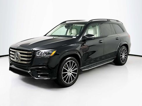 Used 2024 Mercedes-Benz GLS 580 4MATIC image 1