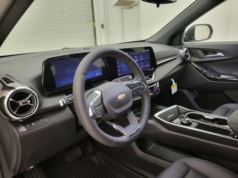 New 2026 Chevrolet Equinox LT w/ Convenience Package II image 28