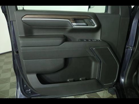 Used 2022 Chevrolet Silverado 1500 LT w/ All Star Edition Plus image 25