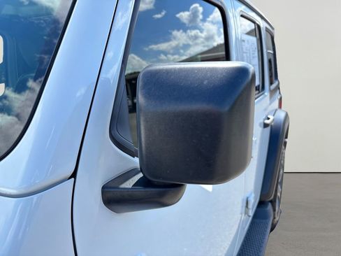 Certified 2020 Jeep Wrangler Unlimited Sport AWD/4WD image 11