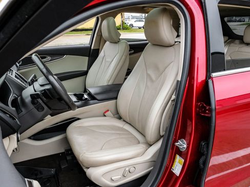 Used 2019 Lincoln Nautilus Reserve image 33