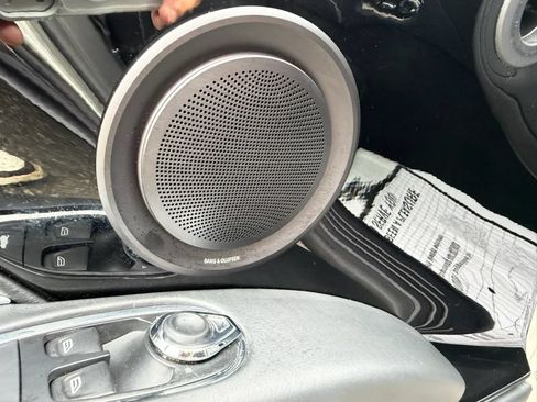 Used 2017 Aston Martin DB11 V12 RWD image 18