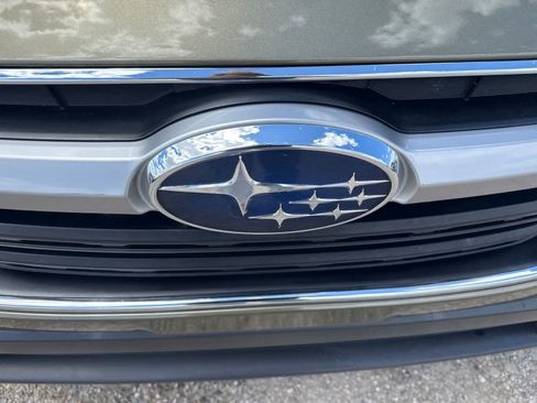 Used 2020 Subaru Outback Premium AWD/4WD image 11