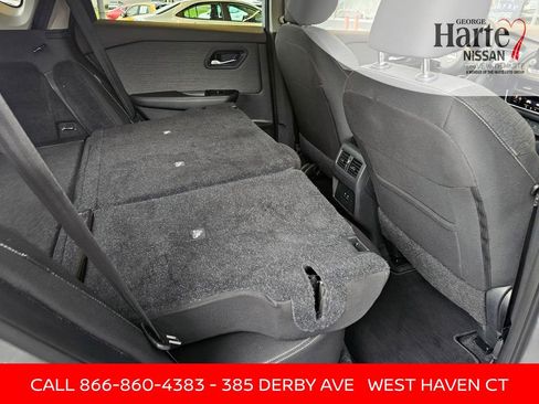 Certified 2023 Nissan Rogue SV image 38